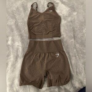 GYMSHARK 2 piece set